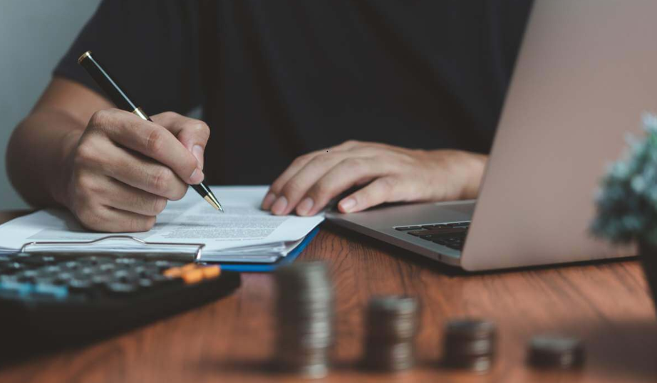 Avoid Financial Mismanagement in Small Businesses