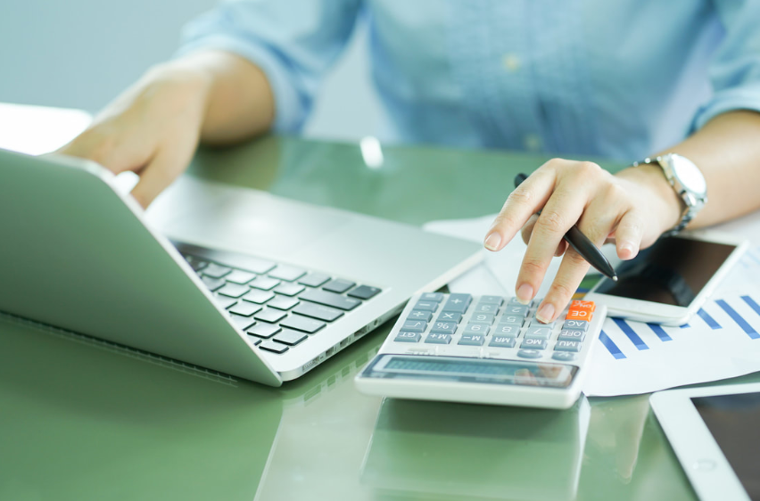 Should You Outsource Payroll