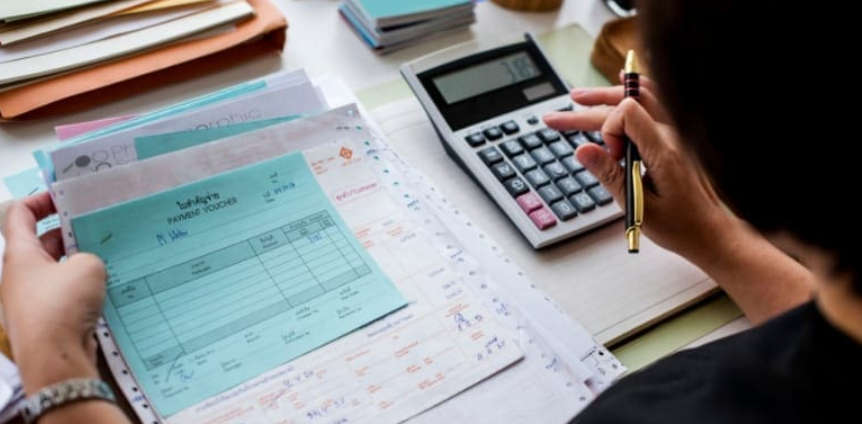Common Bookkeeping Problems Professional Services Can Solve