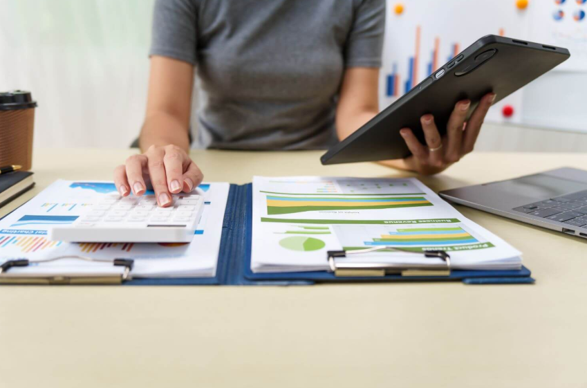 Clean Financial Records for Your Business