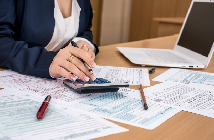 How Bookkeeping and Payroll Services Work